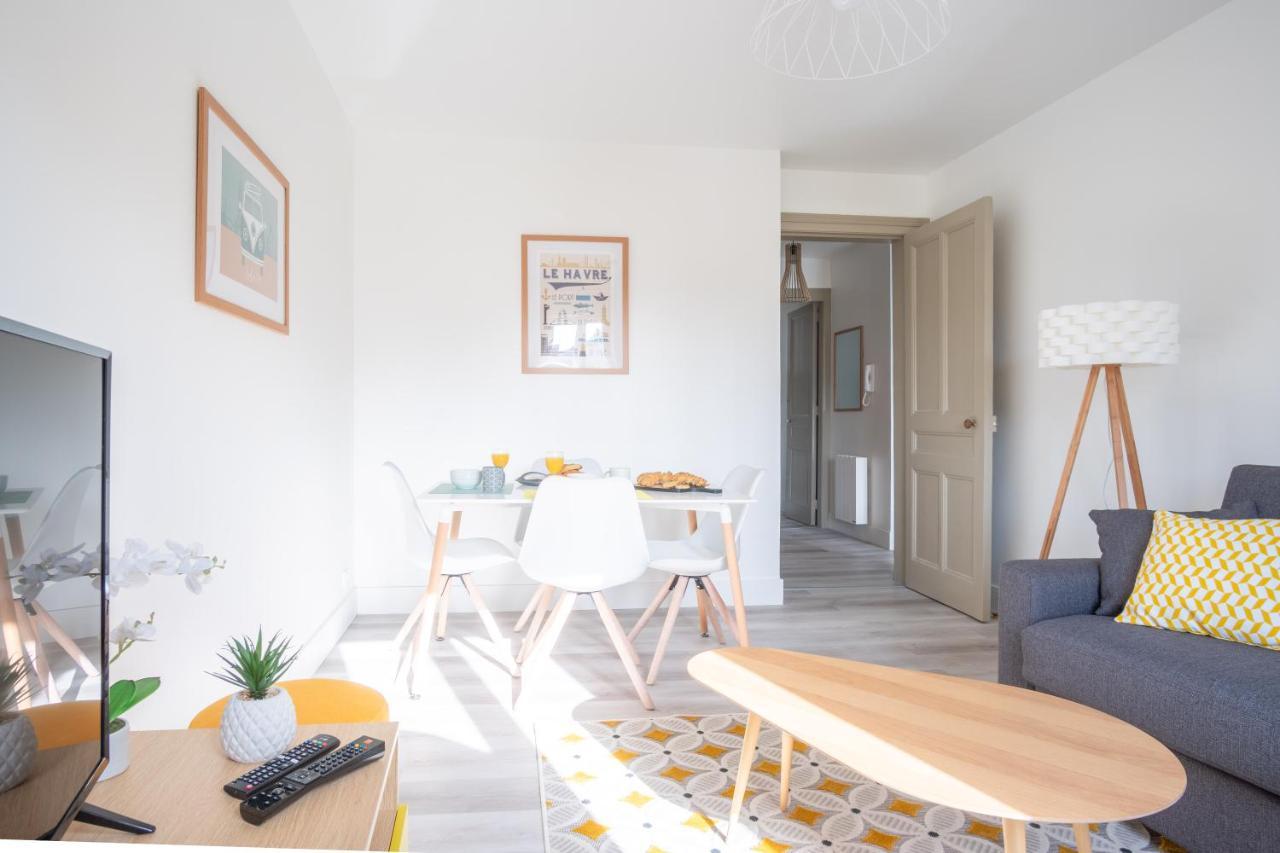 Danton Renaissance - F2 rénové - Tout équipé Le Havre Esterno foto